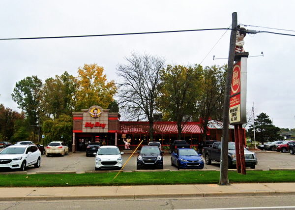 Big Boy Restaurants (Elias Brothers, Elias Bros) - Charlotte - 530 Lansing St (newer photo)